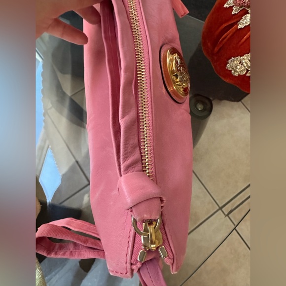 Gucci Pink Leather Hysteria Clutch - Picture 7 of 13